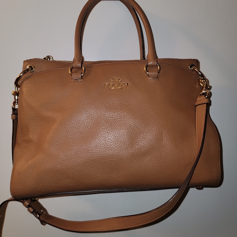 🚨SOLD🚨Coach Tan Leather Tote Bag